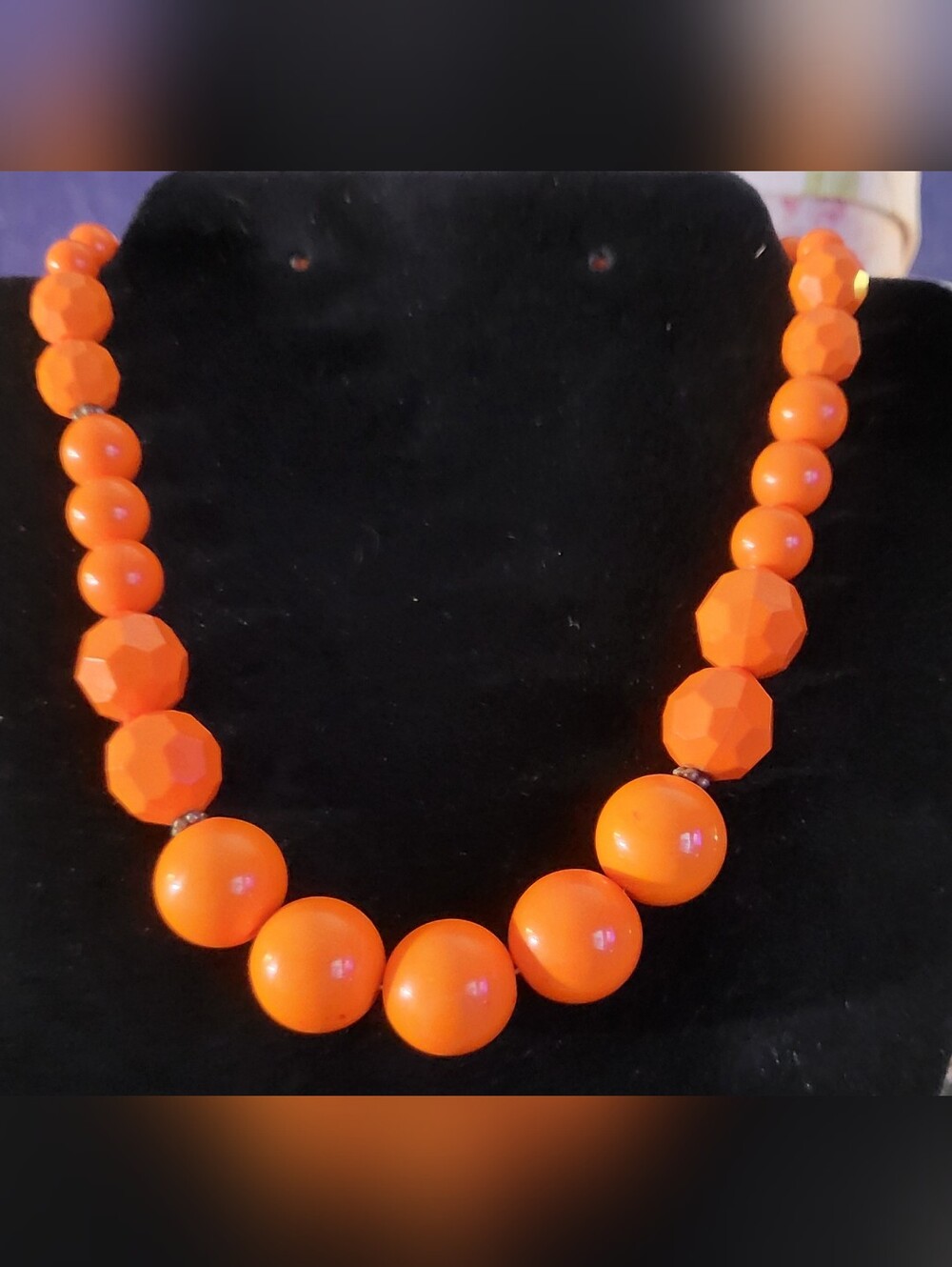 20" Vintage Style Bright Orange Faceted & Smooth Acrylic Bead Chunky Necklace